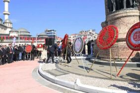 19 mayıs töreninde çelenk tartışması chp’den akp’ye “milli değerler” tepkisi