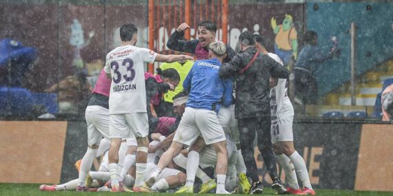 Nesine 2. Lig’e yükselen bir takım daha belli oldu