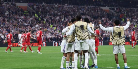 İstanbul’da farklı zafer: UEFA Avrupa Ligi’nde şampiyon Aston Villa