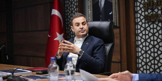 Balıkesir mitinginde konuştu… Ahmet Akın’dan ‘AKP’ye katılacak’ iddialarına yanıt
