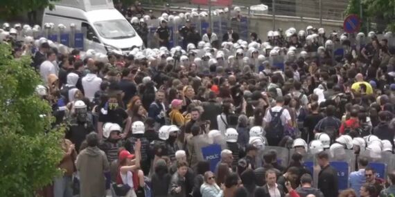 Bilgi Üniversitesi’ndeki eyleme polis ablukası