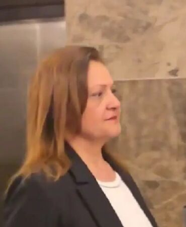 CHP’den istifa etmişti Burcu Köksal AKP Genel Merkezi’ne geldi