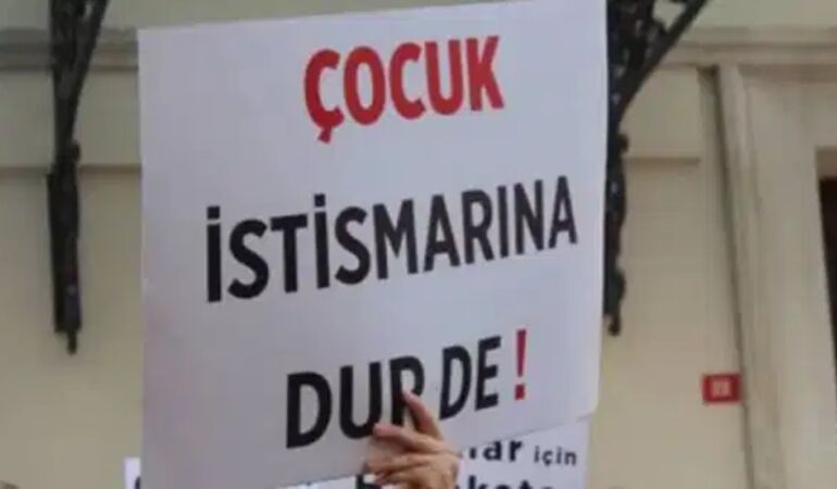 Çocuğunun müstehcen görüntülerini paylaşan anne gözaltına alındı