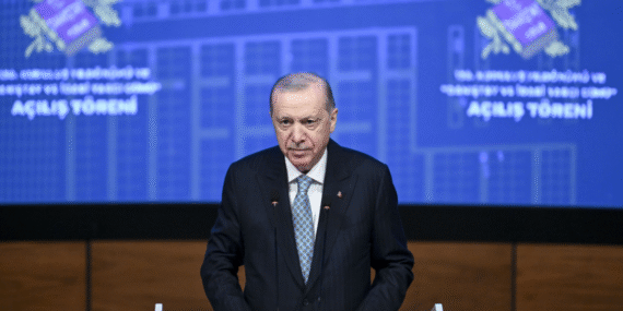 Erdoğan’dan yeni anayasa mesajı: ‘Türk milletinin iyi bir anayasa özlemi maalesef dinmedi’