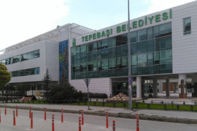 Eskişehir Tepebaşı Belediyesi'ne 'yolsuzluk' operasyonu Gözaltılar var