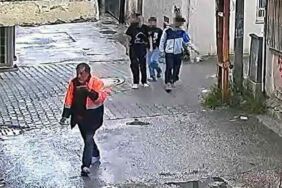 Evsiz yurttaşa saldıran 3 çocuktan birine ev hapsi kararı