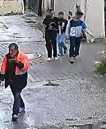 Evsiz yurttaşa saldıran 3 çocuktan birine ev hapsi kararı
