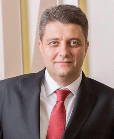 İYİ Parti İstanbul Milletvekili Ersin Beyaz istifa etti
