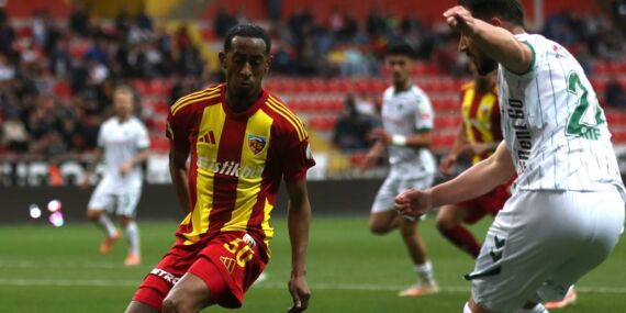 Kayserispor, Süper Lig’e galibiyetle veda etti