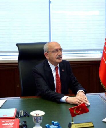 Kemal Kılıçdaroğlu, 933 gün sonra makam odasında