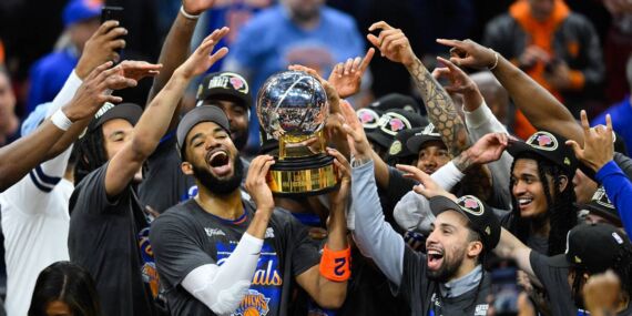 Cavaliers’ı eleyen Knicks, 27 yıl sonra NBA finalinde