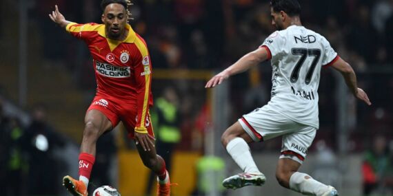 Bayern Münih’ten Sacha Boey kararı!