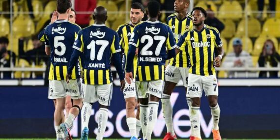 Spor yazarları Fenerbahçe – Başakşehir maçını yorumladı: ‘Şampiyonluk ihtimali yok denecek kadar az’