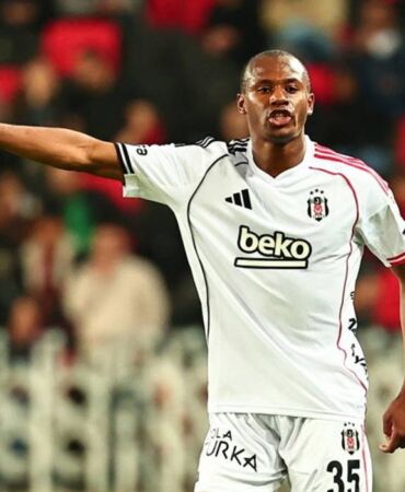 beşiktaş’ta sakatlık alarmı tiago djalo oyundan çıktı