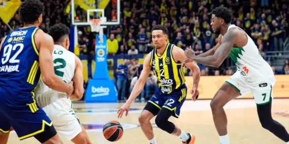Fenerbahçe Beko Final Four için sahada! Zalgiris Kaunas deplasmanında kritik maç