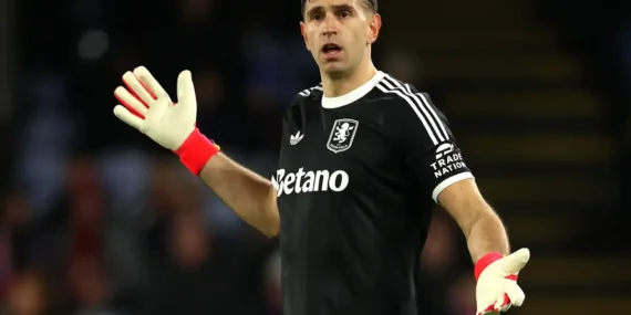 Fenerbahçe’de kaleye dünya yıldızı operasyonu! Hedef Emiliano Martinez