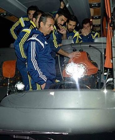 fenerbahçe takım otobüsü