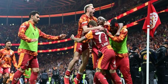 Üst üste 4. kez… Süper Lig’de şampiyon Galatasaray!