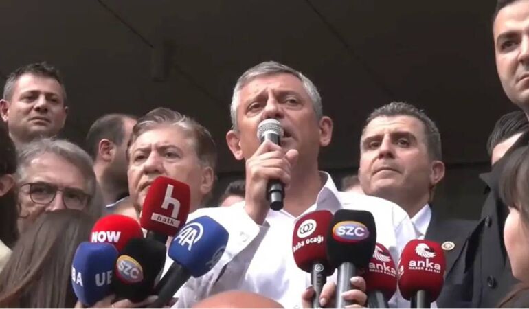 özgür özel