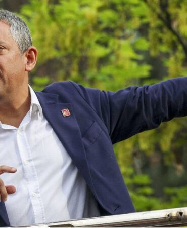 özgür özel