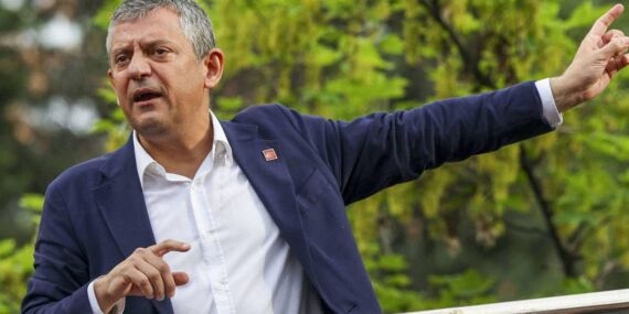 Valilikten mitinge ‘TOMA’lı engel… Özgür Özel İzmir’de konuştu!