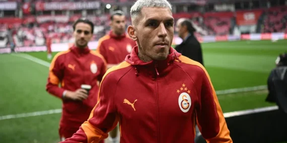 Lucas Torreira’ya saldırı! Galatasaray camiası şokta