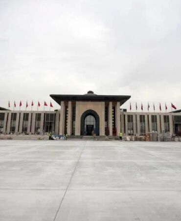 Ankara’da yeni VIP havalimanı tartışması Saray’a özel ulaşım mı
