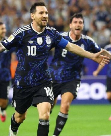Arjantin lider çıktı, Messi rekor kırdı Dünya Kupası'nda tarihi gece