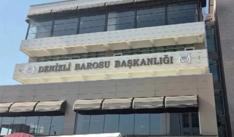 Denizli'de gözaltına alınan 12 avukat serbest bırakıldı
