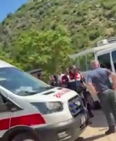 Eğirdir’de şüpheli ölüm İki genç araçta ölü bulundu