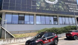 İstanbul'da Otokoç binasına silahlı saldırı