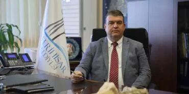 Seferihisar Belediye Başkanı tutuklandı