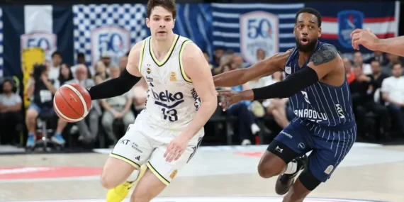 Fenerbahçe Beko finale yükseldi!