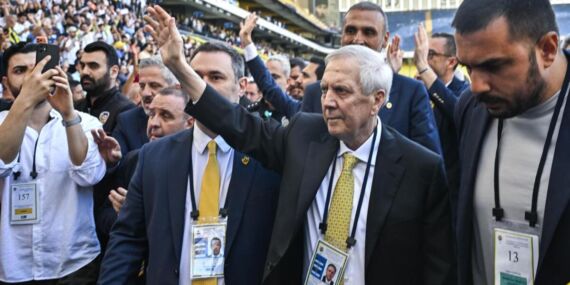 Aziz Yıldırım yeniden Fenerbahçe başkanı!