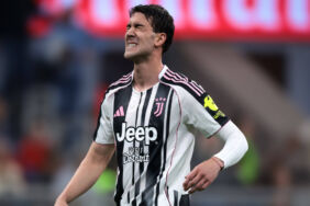 dusan-vlahovic-juventus-2025-202