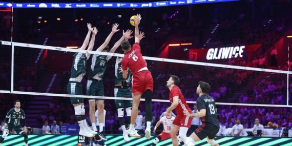 Filenin Efeleri, FIVB Milletler Ligi’nde Polonya’ya diş geçiremedi