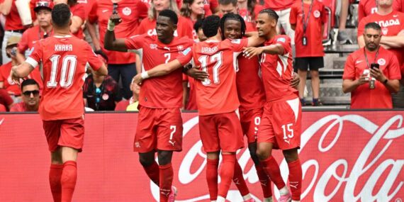 Grubunu lider tamamladı: İsviçre, Kanada’yı iki golle devirdi!