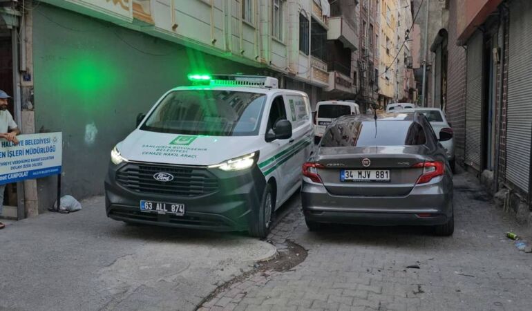 5 çocuk annesinin evde cansız bedeni bulundu!