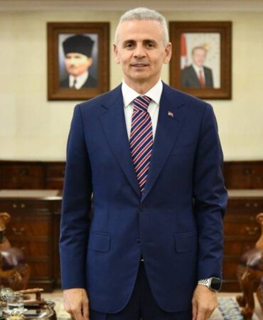 Ardahan Valisi Mehmet Fatih Çiçekli
