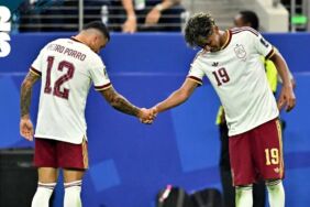 Dünya Kupası'nda ilk finalist İspanya Fransa'yı 2-0 mağlup etti
