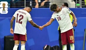 Dünya Kupası'nda ilk finalist İspanya Fransa'yı 2-0 mağlup etti