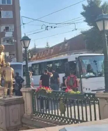 Eskişehir'de NATO protestosu öncesi polis müdahalesi 35 kişi gözaltına alındı