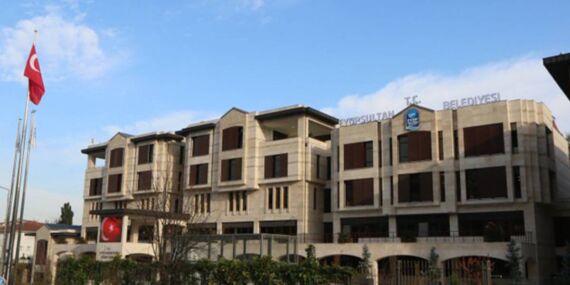 Eyüpsultan Belediye Başkan Yardımcısı gözaltına alındı: Ankara’ya götürülüyor