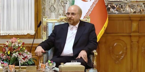 İran’dan ‘müzakere’ mesajı: ‘Savaşa hazır olmalı, müzakere araçlarından da yararlanmalıyız’