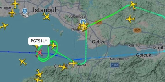 İstanbul’da şiddetli fırtına: Uçaklar havada tur atmak zorunda kaldı!