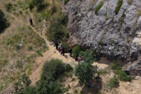 Özel’den önemli ziyaret Tanju Özcan ve İsmail Arı ile görüşmesini açıkladı (48)