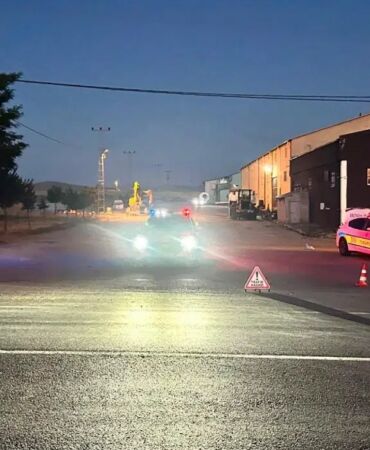 Polisin ‘dur’ ihtarına uymadı Minibüsün çarptığı yurttaş yaşamını yitirdi