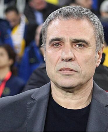 ersun yanal
