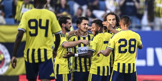 Fenerbahçe, hazırlık maçında Pogon Szczecin’i farklı mağlup etti