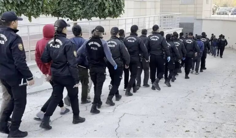 gözaltı